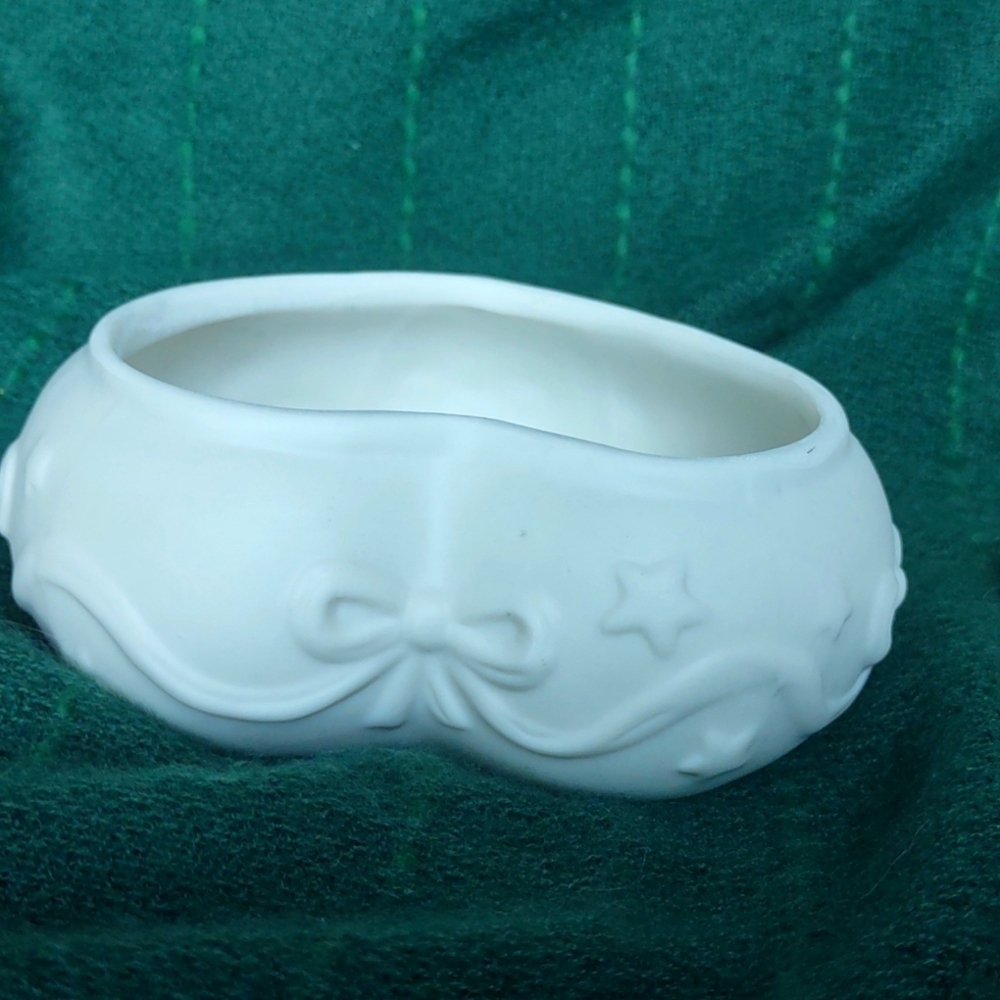 Hallmark Praying Angels Ceramic Heart Box - Picture 5 of 7